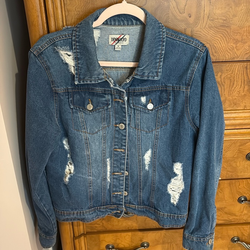 Women’s denim jacket